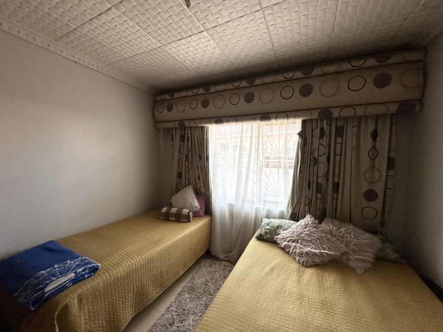 4 Bedroom Property for Sale in Mthata Eastern Cape